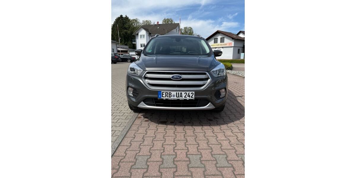 Ford Kuga 165.700 km 9.999 &euro; Erbach 64711