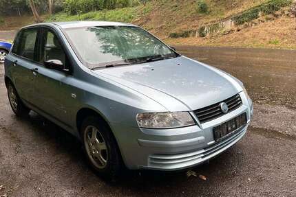 Fiat Stilo 132.000 km 999 € Owen 73277