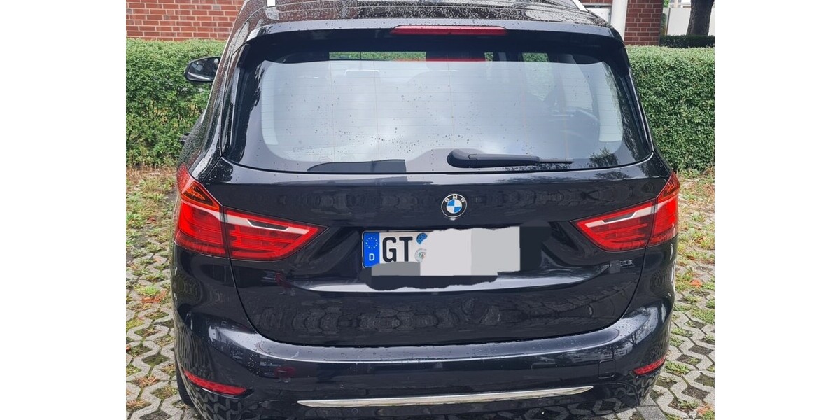 BMW 216 211.000 km 11.000 &euro; Gütersloh 33330