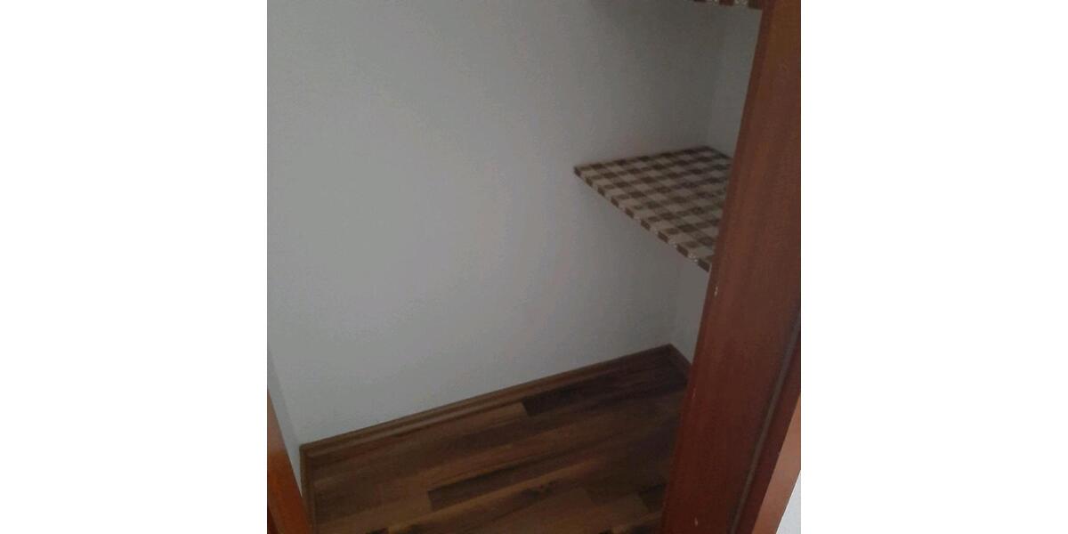 Dachgeschoßwohnung Geldern - 2.5 Zimmer, 57 m&sup2;, 640&euro; | Angebot:24853265