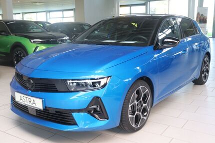 Opel Astra 8.651 km 25.490 € Wilhelmshaven 26389