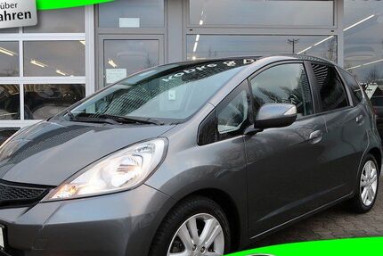 Honda Jazz 77.178 km 10.980 &euro; Marl 45772