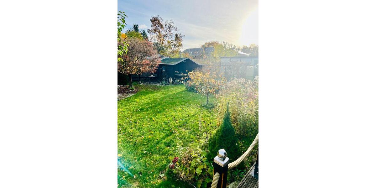 Bungalow Neuenhagen bei Berlin - 4 Zimmer, 122 m&sup2;, 650.000&euro; | Angebot:26913895