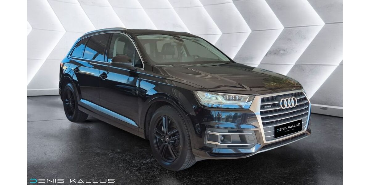 Audi Q7 320.000 km 19.200 &euro; Trossingen 78647