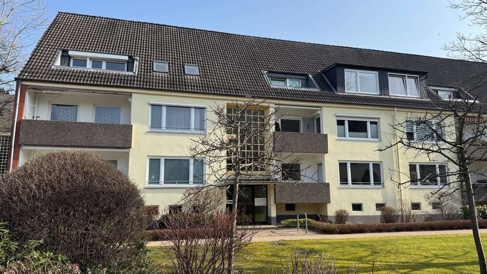 Etagenwohnung Neumünster Brachenfeld/Ruthenberg - 3 Zimmer, 77 m&sup2;, 125.000&euro; | Angebot:25831536