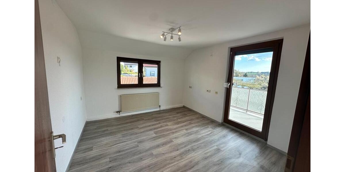 Maisonettenwohnung Hüttlingen - 5.5 Zimmer, 105 m&sup2;, 1.090&euro; | Angebot:26381369