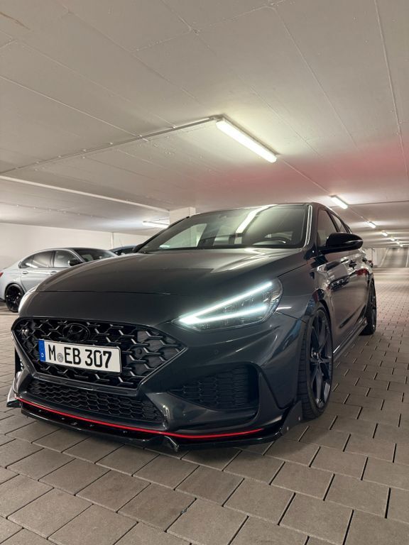 i30