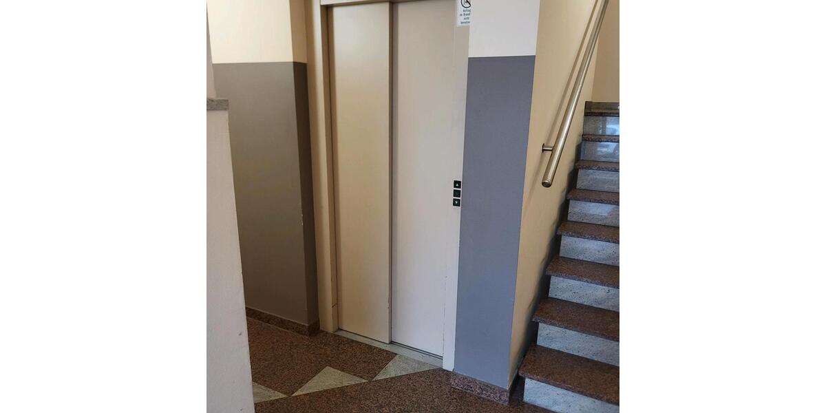 Bad Bergzabern neu renovierte 2 Zi WG. 3 zimmer