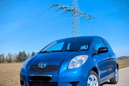 Toyota Yaris 56.993 km 3.590 &euro; Garching Alz 84518