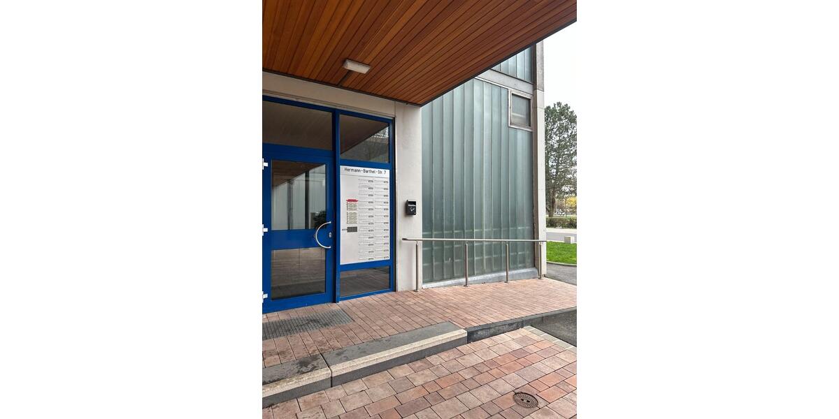 Etagenwohnung Schweinfurt Bellevue - 3 Zimmer, 81 m&sup2;, 200.000&euro; | Angebot:27092531