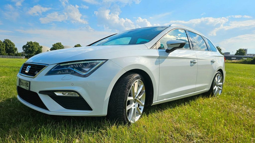 Seat Leon 64.800 km 15.900 &euro; Peine 31224