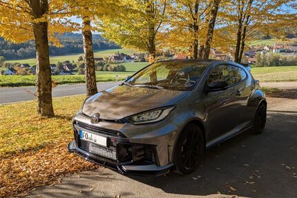 Toyota Yaris 4.000 km 45.700 &euro; Gräfenberg 91322
