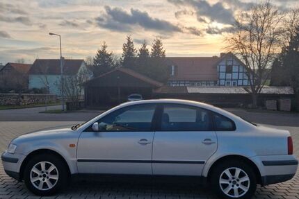 VW Passat 194.000 km 1.900 &euro; Homberg 34576