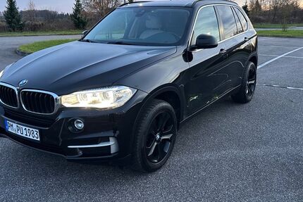 BMW X5 182.000 km 16.999 &euro; Schöpstal 02829