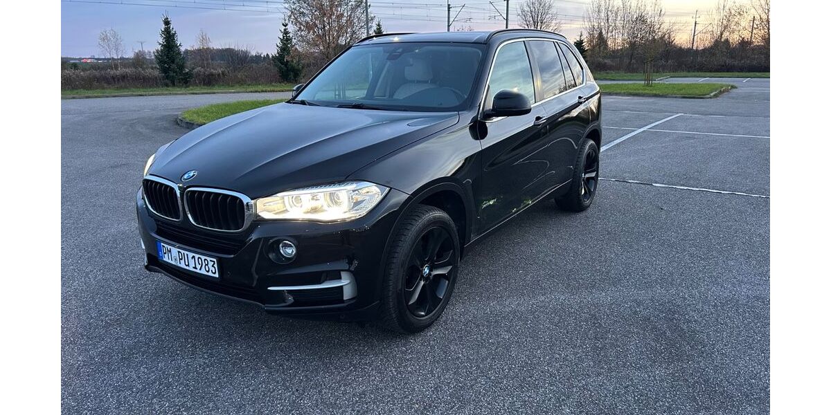 BMW X5 182.000 km 16.999 &euro; Schöpstal 02829