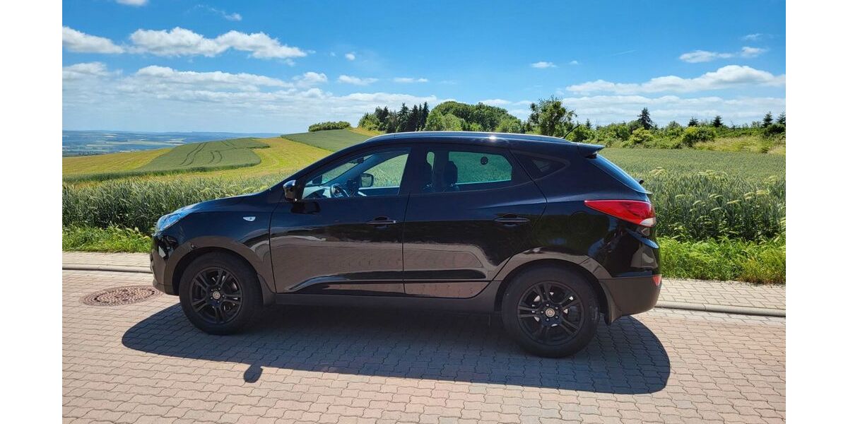 Hyundai ix35 98.544 km 9.200 &euro; Bell 56745