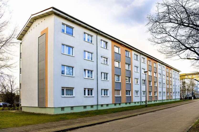 Wohnung zum Mieten in Hoyerswerda 351 € 60.47 m²