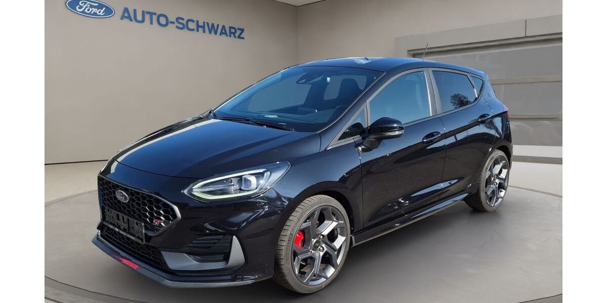 Ford Fiesta 52.761 km 22.400 &euro; Dillenburg 35683
