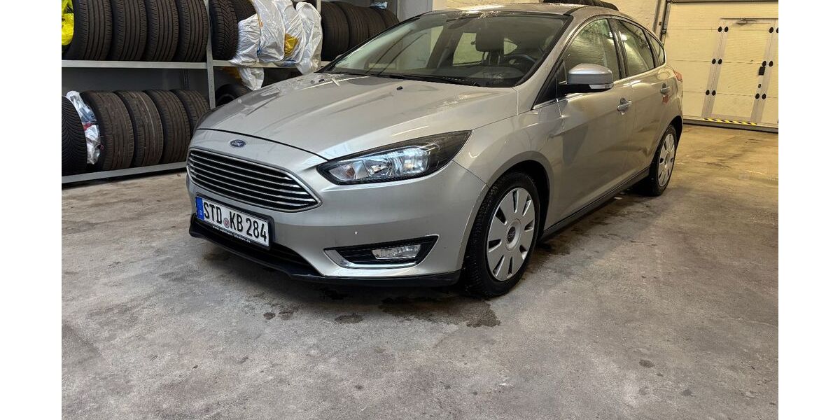 Ford Focus 31.157 km 6.200 &euro; Stelle 21435