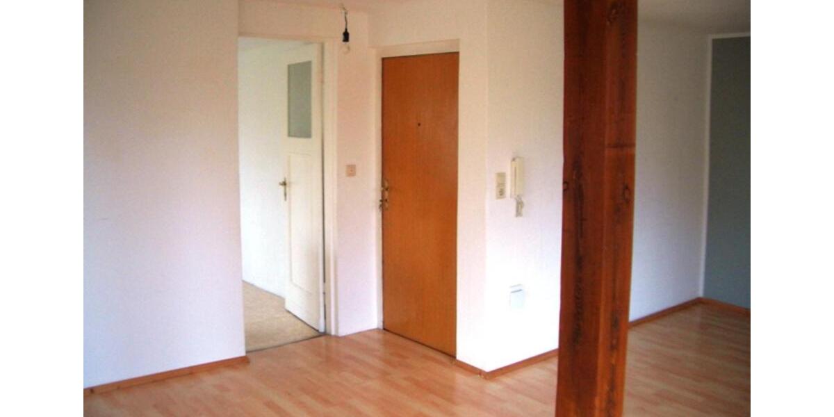 Dachgeschoßwohnung Lübz - 3 Zimmer, 83 m&sup2;, 549&euro; | Angebot:23543814