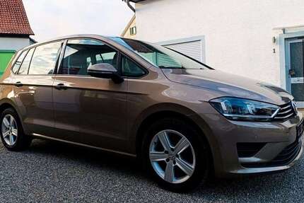 VW Golf Sportsvan VII Comfortline Automatik 72.144 km 14.500 € Wald-Glashütte 88639