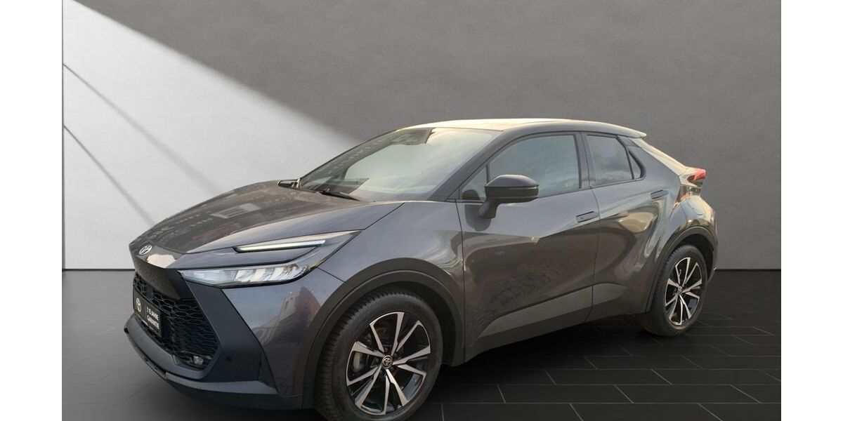 Toyota C-HR 19.025 km 26.950 € Duisburg 47055