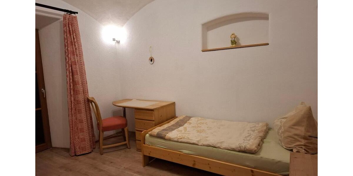 Wohnen auf Zeit Tuntenhausen - 1 Zimmer, 50 m&sup2;, 30&euro; | Angebot:26150294