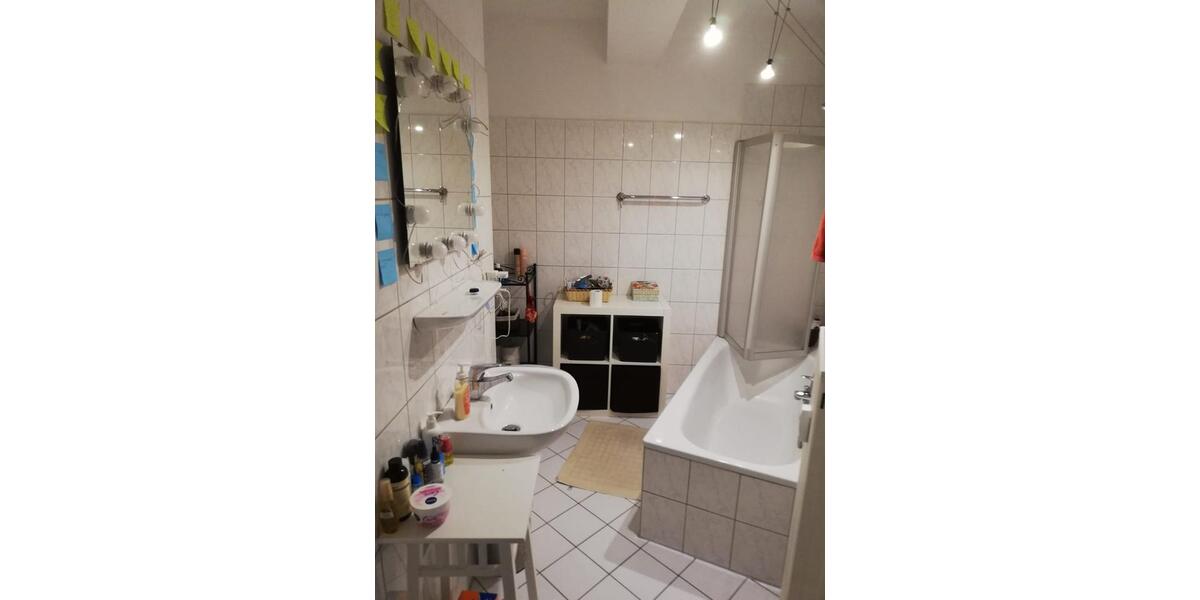 Etagenwohnung Linden - 3 Zimmer, 89 m&sup2;, 850&euro; | Angebot:26397980