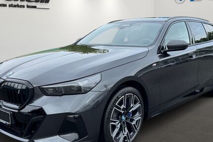 BMW i5 15.900 km 71.844 &euro; Nürtingen 72622