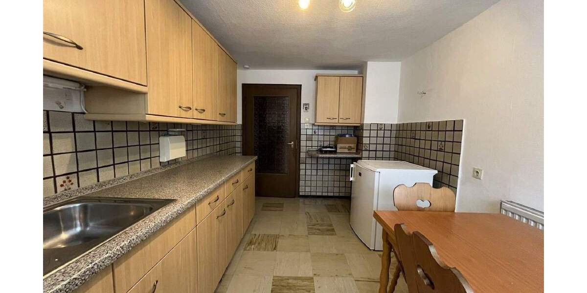 Einfamilienhaus Burgthann - 7 Zimmer, 143 m&sup2;, 319.000&euro; | Angebot:25563297