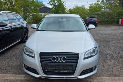 Audi A3 209.000 km 3.500 &euro; Lübeck 23556
