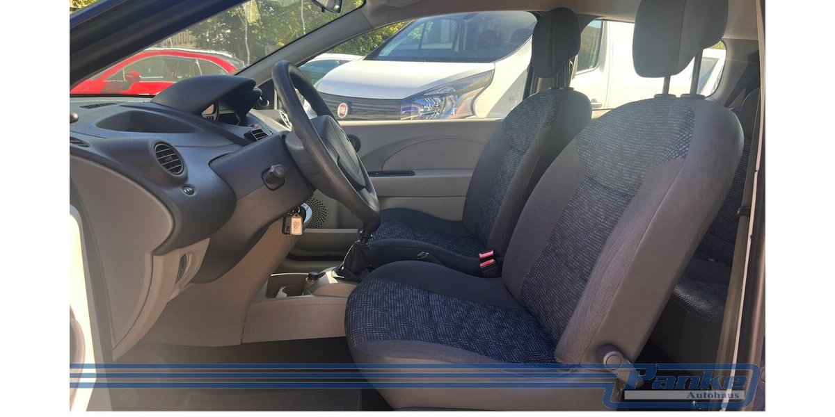 Renault Twingo Authentique 1.2*Klima*Radio/CD*Isofix*3tr 96.488 km 1.480 &euro; Berlin 13187