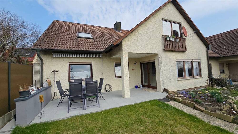 Reihenendhaus Poppenhausen Kützberg - 7 Zimmer, 179 m&sup2;, 429.000&euro; | Angebot:26777843