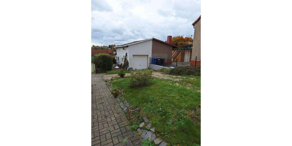 Zwei Häuser auf einem Grundstück – Vielseitigkeit, Platz und Potenzial - Doppelhaushälfte Pößneck | Angebot:25475150