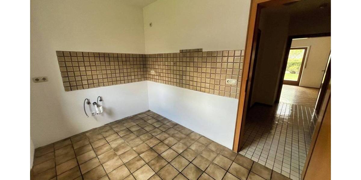 Etagenwohnung Freilassing - 2 Zimmer, 49 m&sup2;, 199.000&euro; | Angebot:26319643