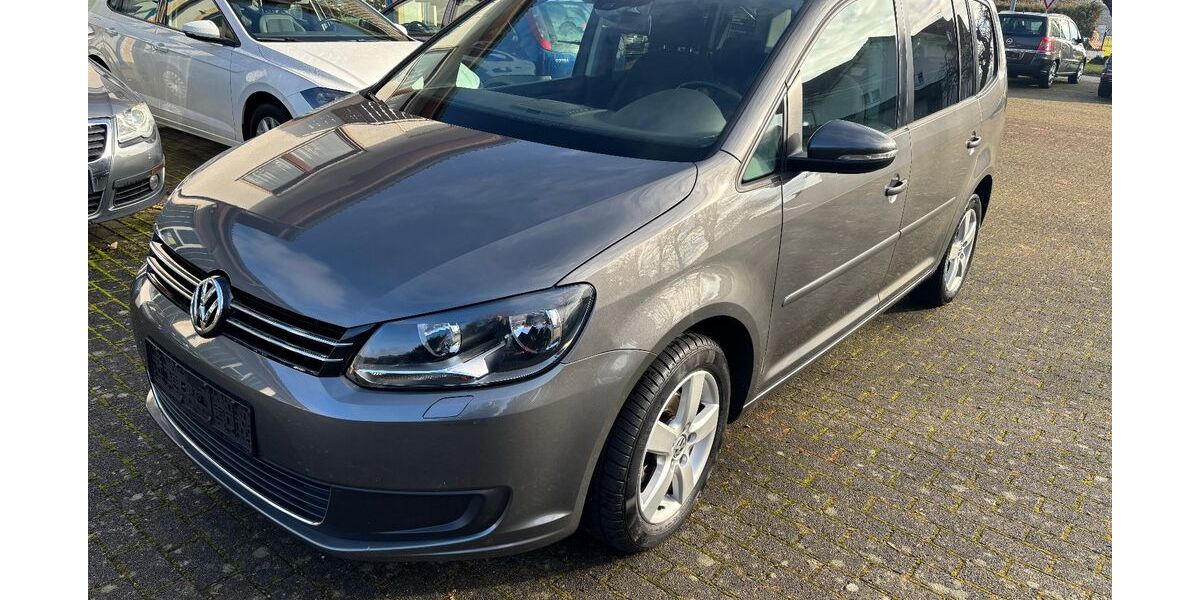 VW Touran 243.400 km 6.800 &euro; Eigeltingen 78253