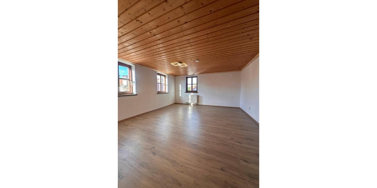 Reihenhaus Mönchsdeggingen - 4.5 Zimmer, 110 m&sup2;, 950&euro; | Angebot:26701440