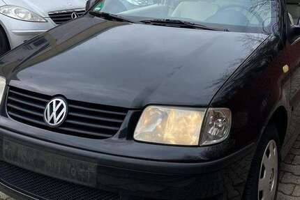 VW Polo 143.800 km 2.450 &euro; Rheinstetten 76287