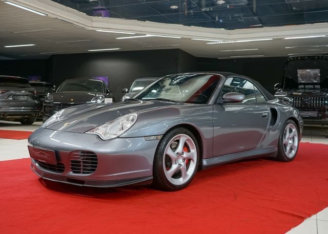 996