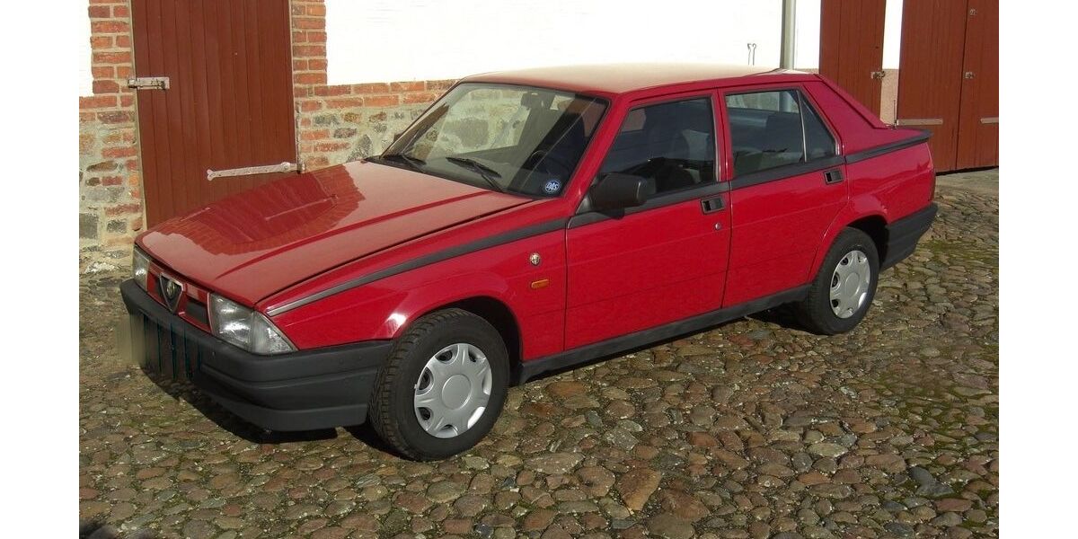 Alfa Romeo 75 202.000 km 6.500 &euro; Leipzig 04275