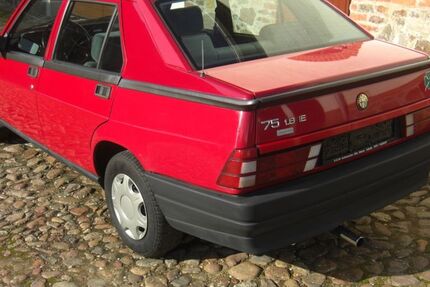 Alfa Romeo 75 202.000 km 6.900 &euro; Leipzig 04275