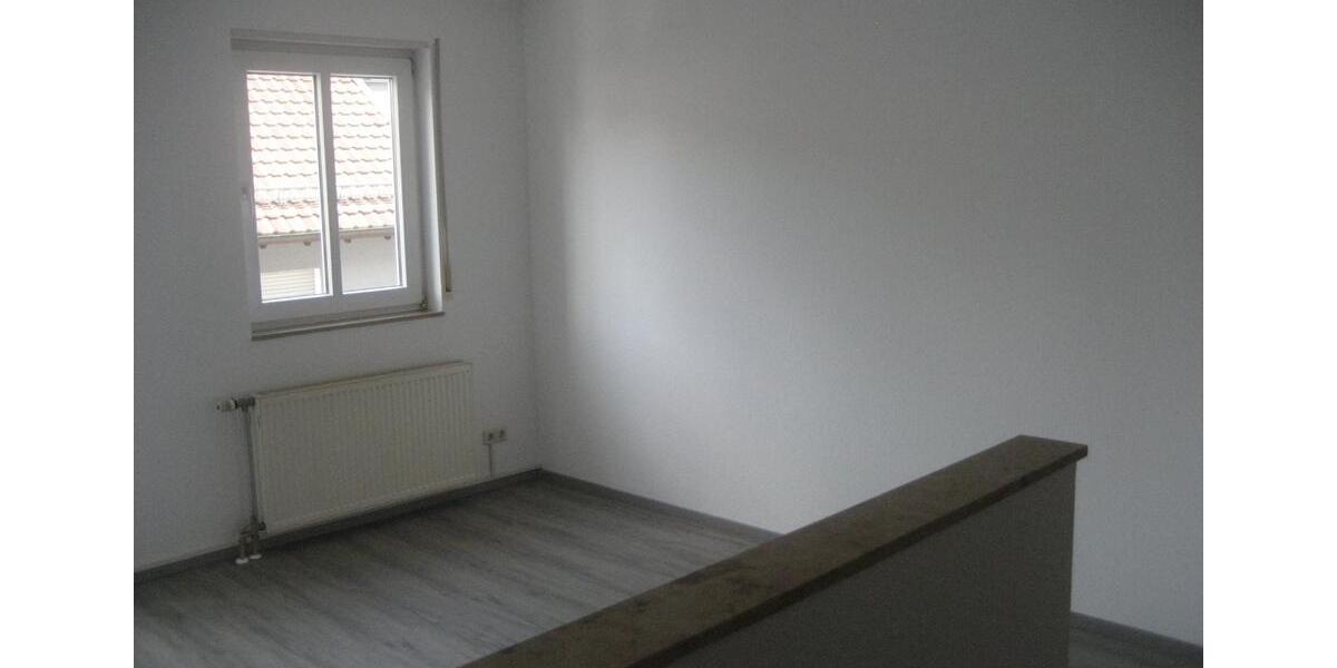 Etagenwohnung Bruchsal - 2 Zimmer, 49 m&sup2;, 590&euro; | Angebot:26662156