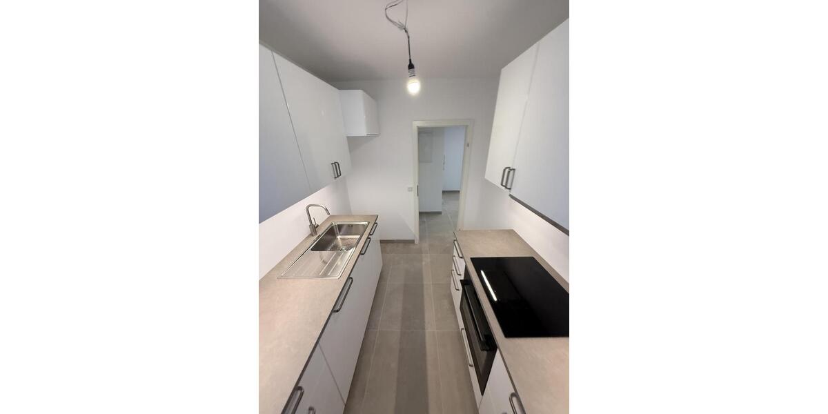 Etagenwohnung Steinbach (Taunus) - 3 Zimmer, 73 m&sup2;, 1.300&euro; | Angebot:24456351