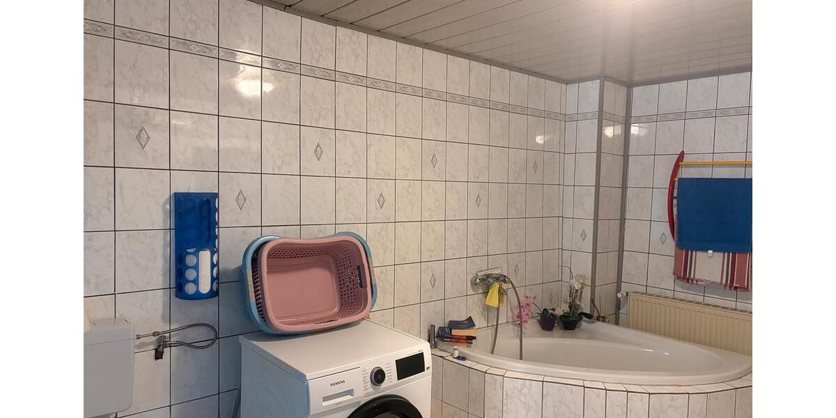 Einfamilienhaus Sulzbach (Saar) - 6 Zimmer, 174 m&sup2;, 210.000&euro; | Angebot:27117403