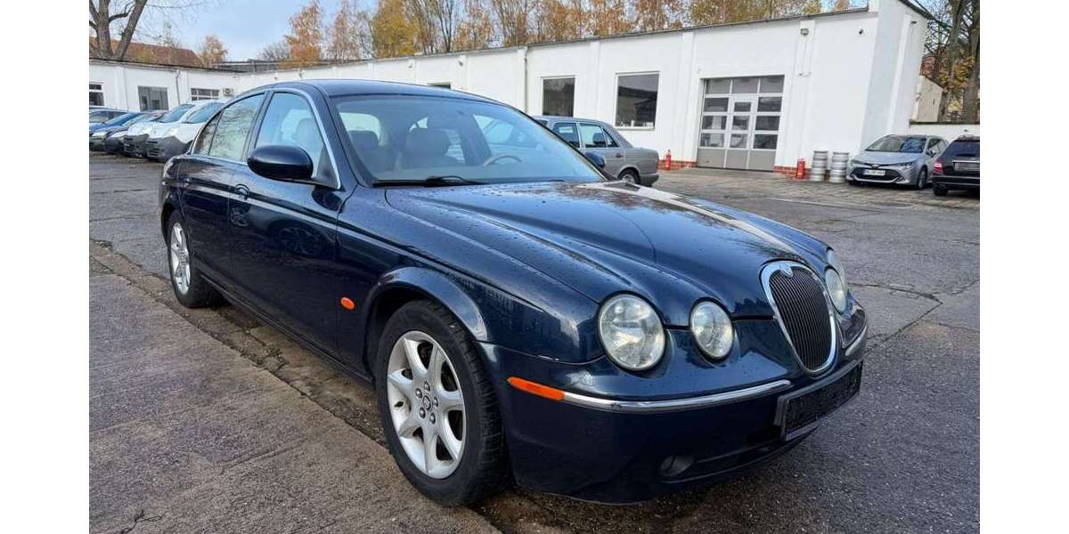 Jaguar S-Type 248.741 km 3.790 &euro; Leipzig 04178