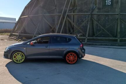 Seat Leon 147.200 km 12.500 € Endingen 79346