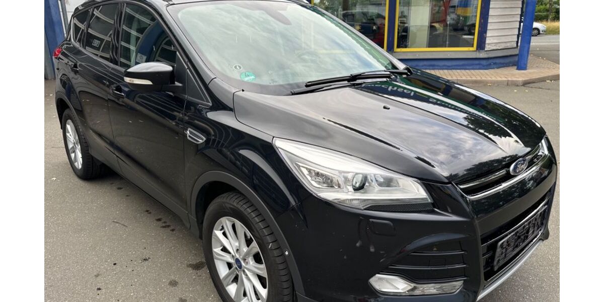 Ford Kuga 193.000 km 9.990 &euro; Bayreuth 95448