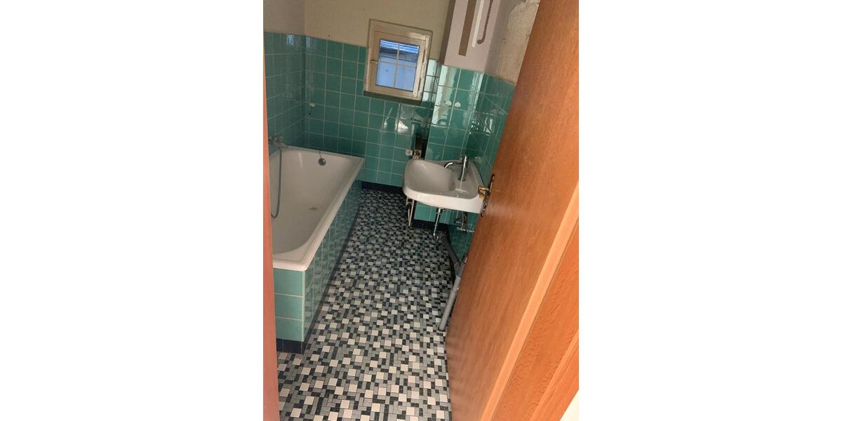 Einfamilienhaus, großer Garten, 1231 m² Grundst., 125 m² Wohnfl. 5 zimmer