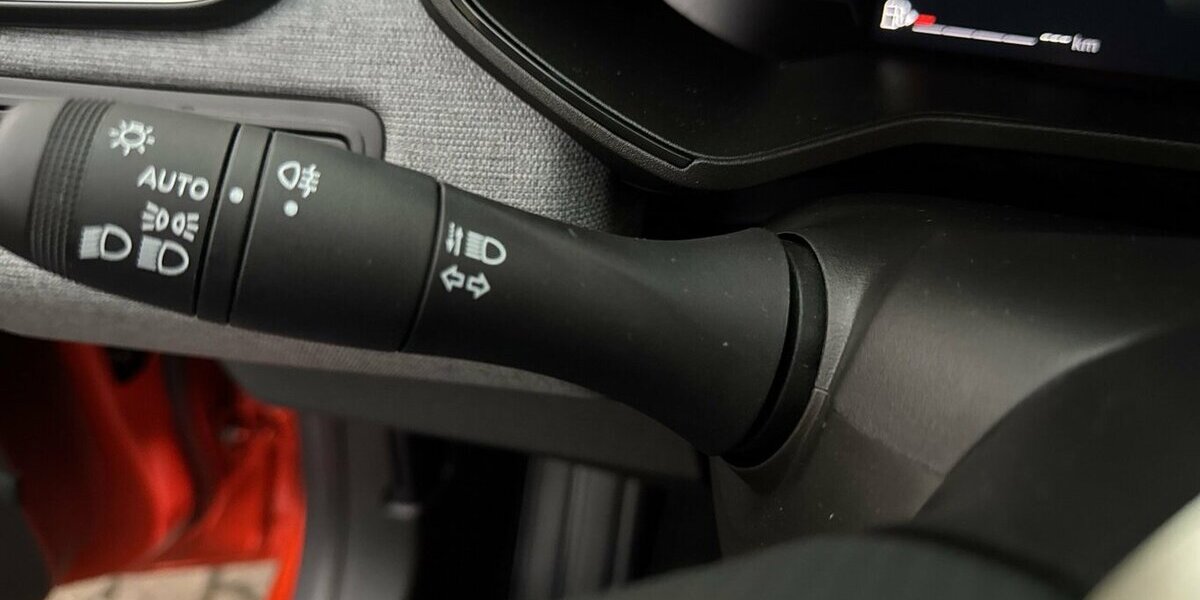 Renault Clio TCE Evolution *LED/Navi-App/Kamera/PDC/SHZG* 2.584 km 17.980 &euro; Bamberg 96052