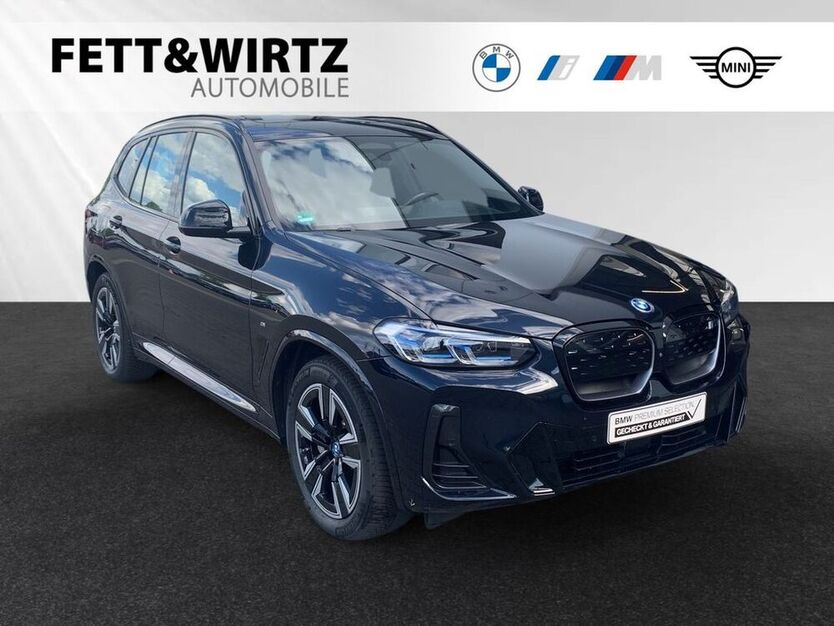 iX3